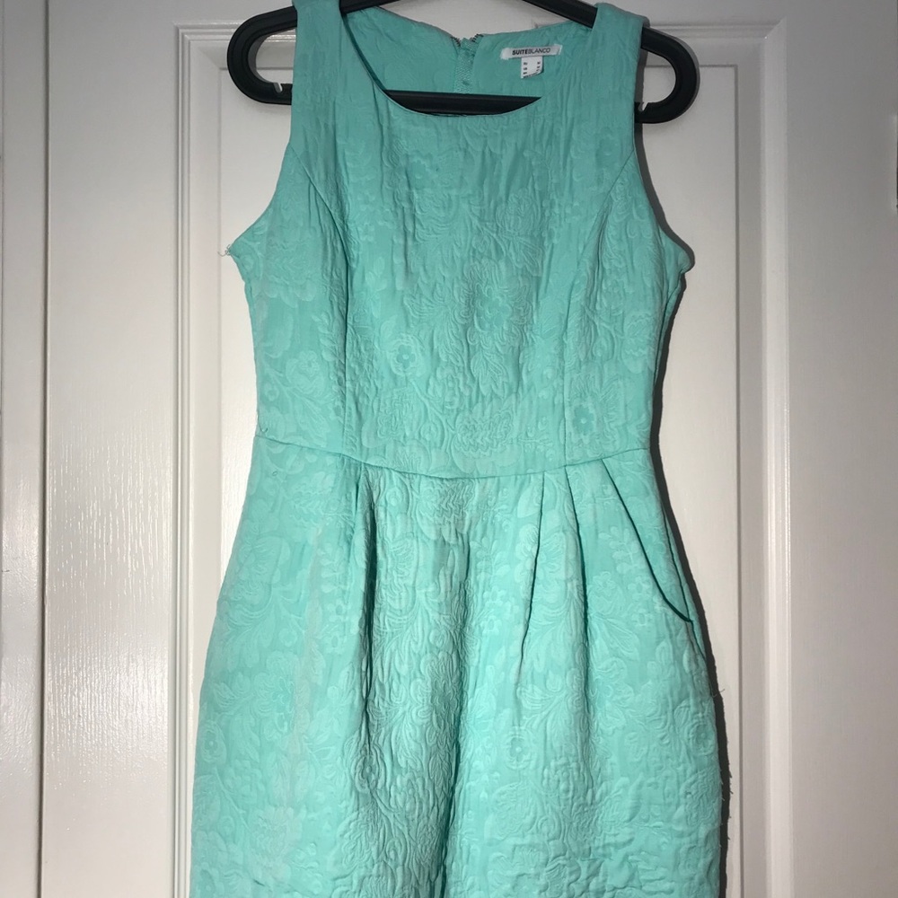 Suite blanco mint dress